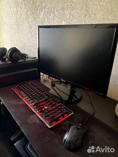 Игровой монитор samsung 22