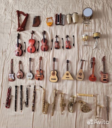 Коллекция музыкальных инструментов