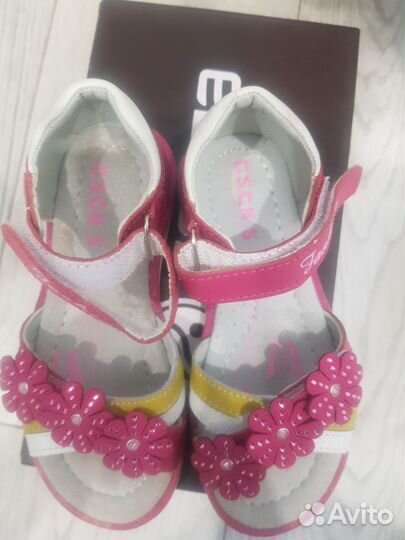 Босоножки для девочки