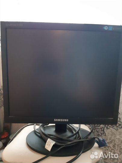 Монитор для компьютера бу