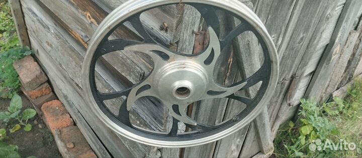 Переднее Колесо на мопед