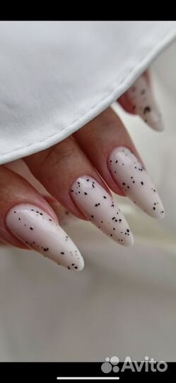 Маникюр, педикюр, наращивание (модель в салон )