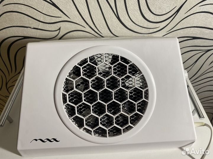 Пылесос для маникюра max