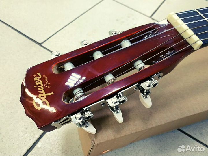 Классическая гитара Fender