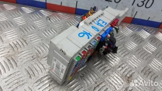 Блок предохранителей hyundai santa FE 2 (EAD16M102