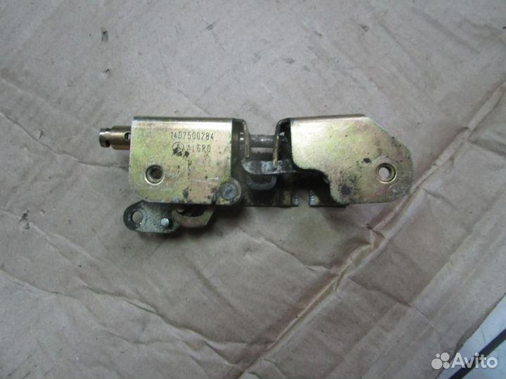 Замок багажника w140 S-class 119.970 10.1994