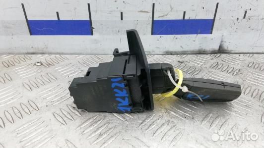 Замок зажигания BMW 1 E81 (1KK21J101)