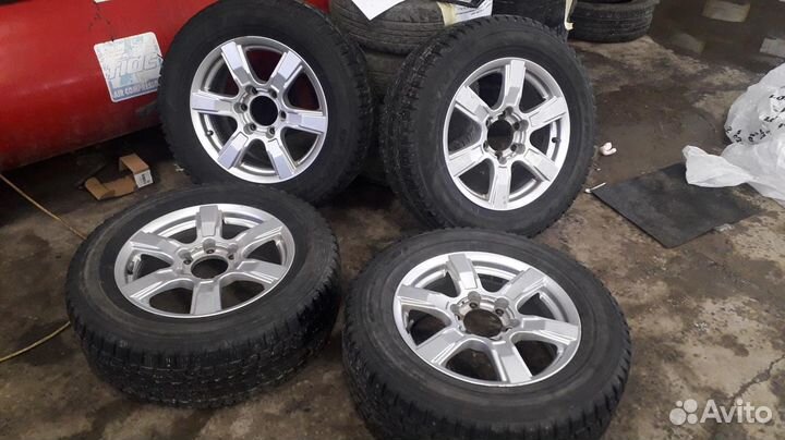 235/65 R17 Dunlop SP Winter ICE 01 Зима Литые R17