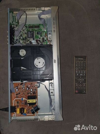 Нерабочий dvd проигрыватель Toshiba SD-360SR; Торг