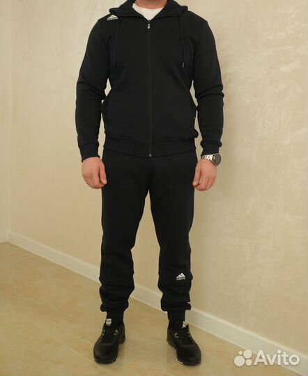 Спортивный костюм Adidas