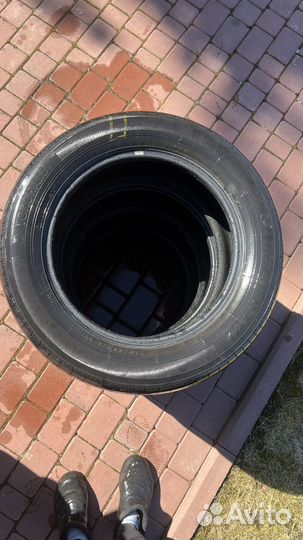 Yokohama BluEarth RV-02 205/60 R16