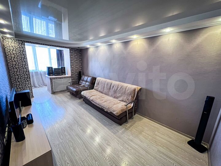4-к. квартира, 90 м², 3/3 эт.