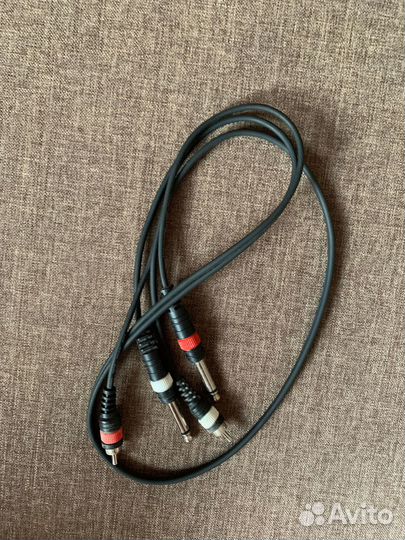 Звуковая карта Behringer u phoria UM2