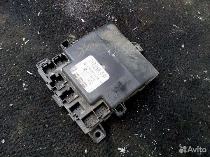 Блок комфорта передней правой двери Mercedes-Benz