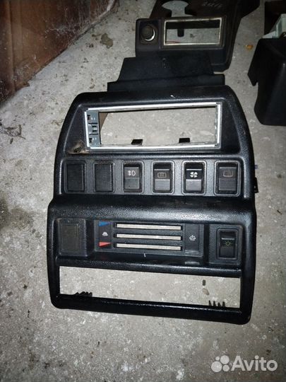 Пластик салона на Нива 21214