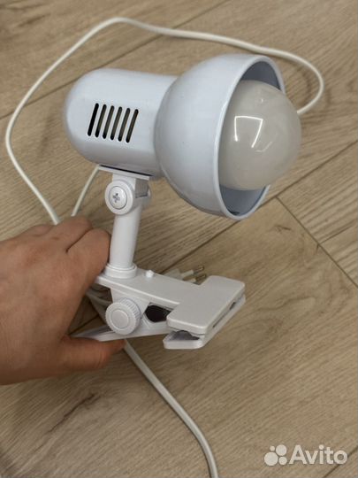 Лампа настольная