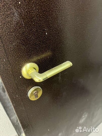 Дверь входная железная бу