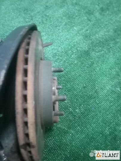 Ступица передняя правая toyota porte