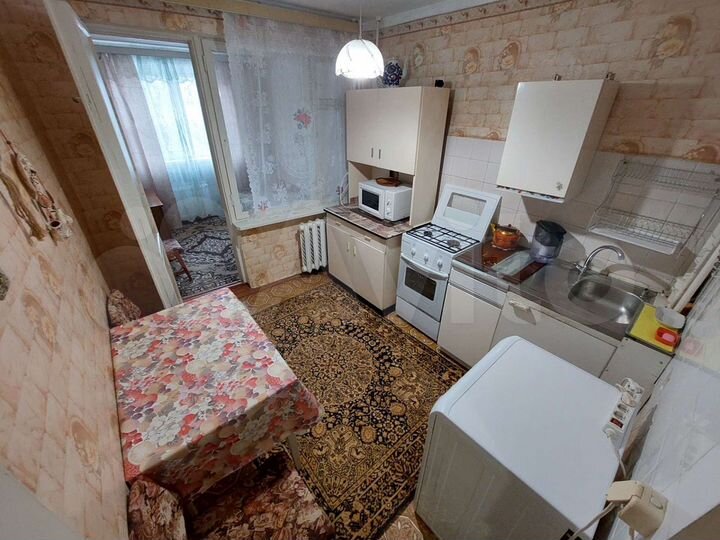 2-к. квартира, 40 м², 1/5 эт.