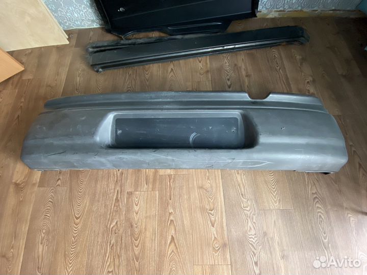 Бампер для машины