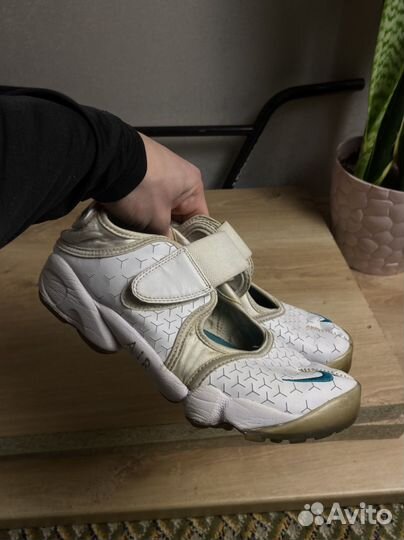 Кроссовки Nike Air Rift Tabi Shoes Vintage 2009