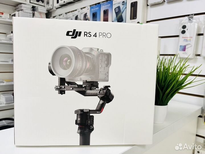 Стабилизатор Dji RS 4 Pro