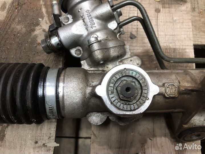 Рулевая рейка Toyota Avensis 1997 2003