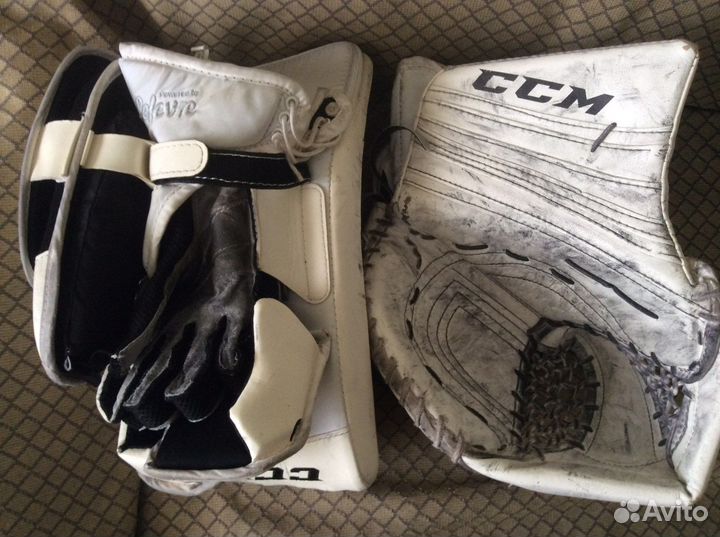 Блин с ловушкой вратарский CCM Premier 1.9, р.INT