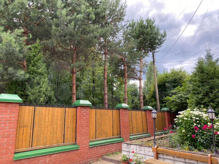 Коттедж 181 м² на участке 43 сот.