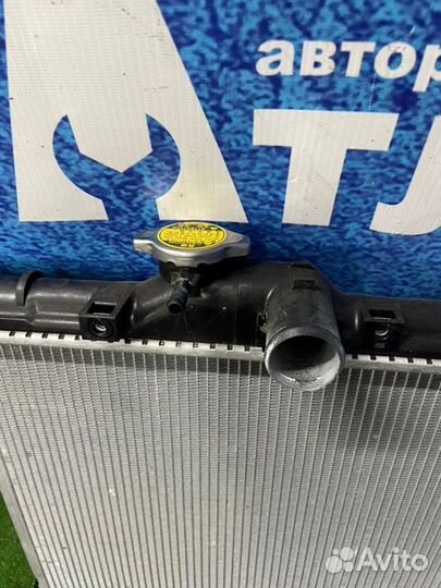 Радиатор охлаждения двигателя Toyota Aristo S160