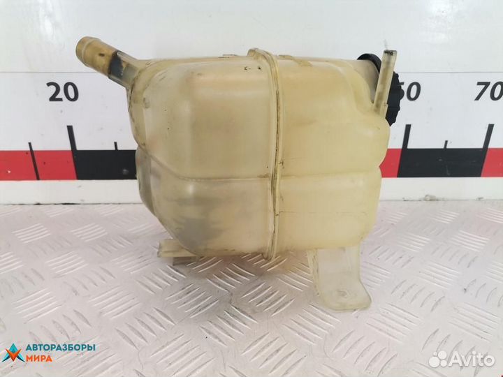 Бачок расширительный Ford Edge рест. 2011