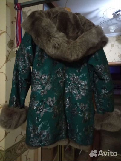 Парка с натуральным мехом 42 44