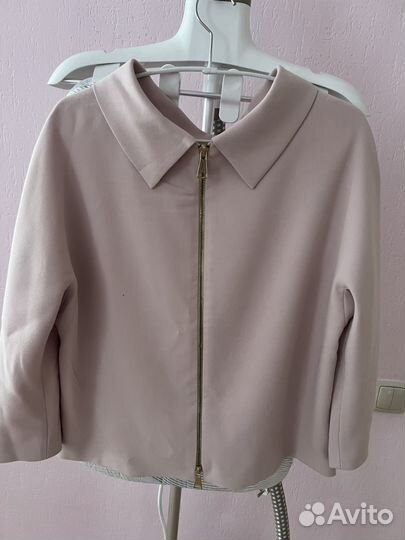 Костюм женский