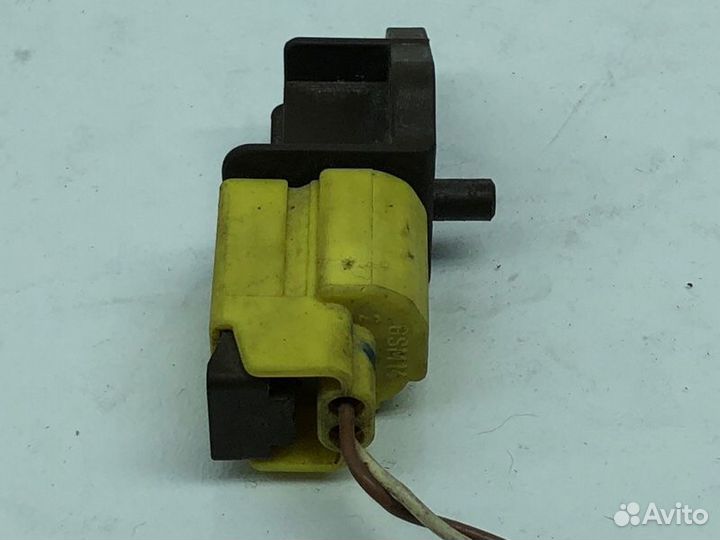 Датчик удара Audi A5 3.2 2009