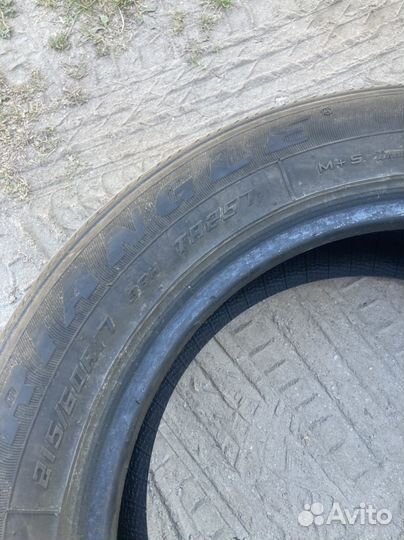 Triangle TR257 215/60 R17 96H
