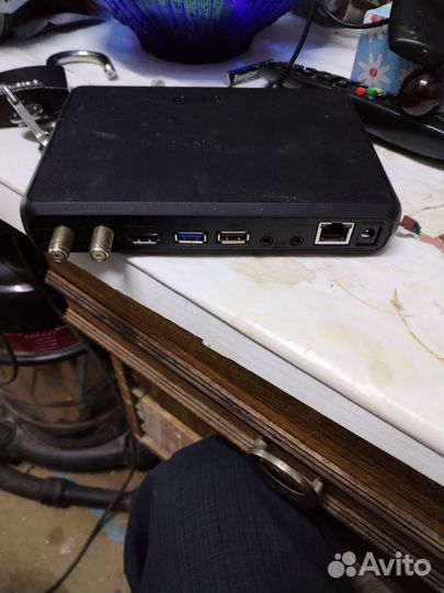 Цифровая тв приставка Триколор GS B623L