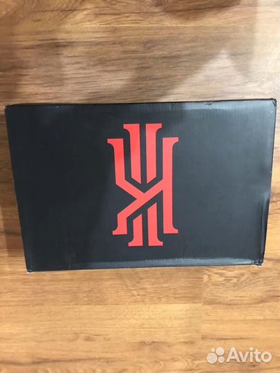 Баскетбольные кроссовки nike kyrie 7