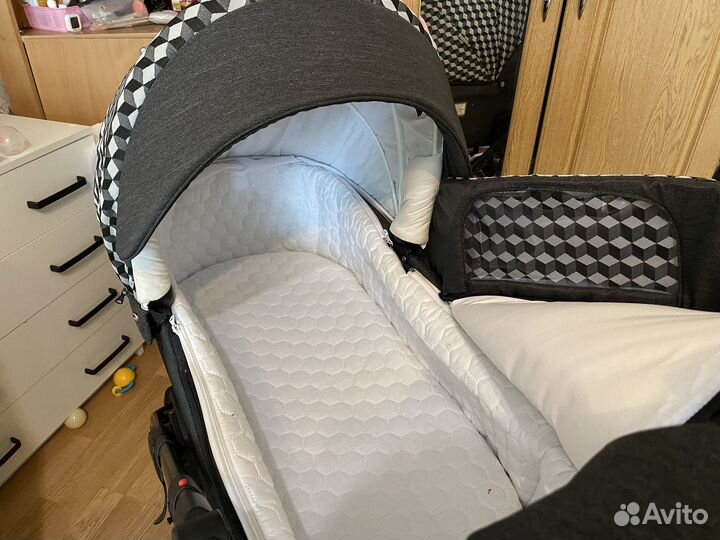 Коляска 2 в 1 adamex luciano