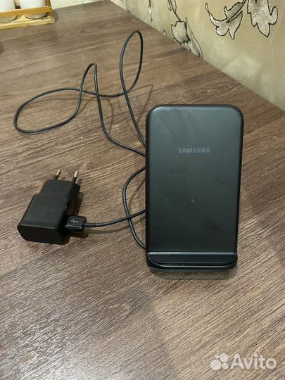 Беспроводная зарядка samsung молель EP-N3300