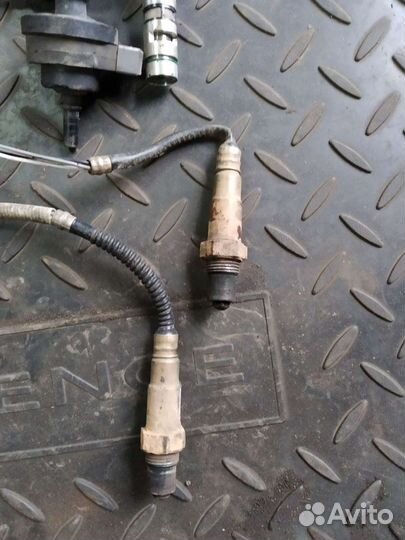 Датчик кислорода Renault Fluence 2010 года