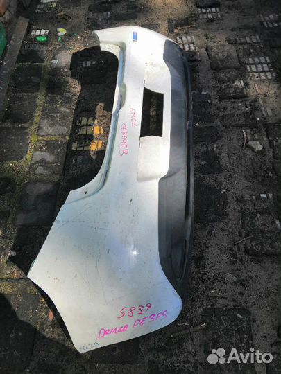 Бампер Мазда 2,Демио