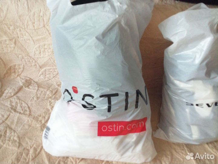 Отдам пакет вещей на девочку