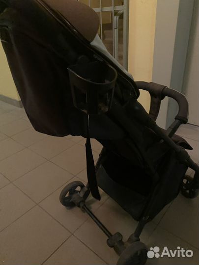 Прогулочная коляска nuovita