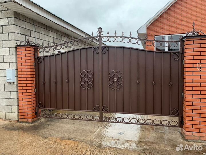 Ворота кованые