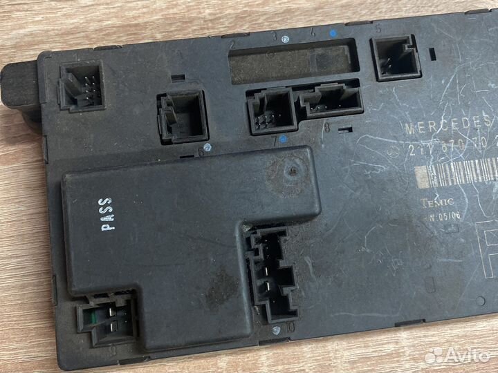 Блок управления двери Mercedes A2118707026