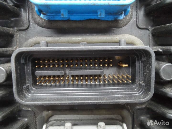 Блок управления двс Cadillac SRX 1 12576523