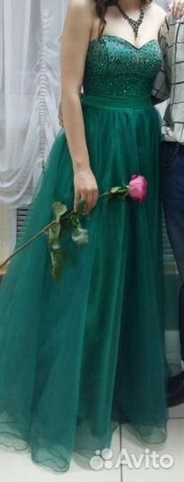 Вечернее платье в пол размер 46
