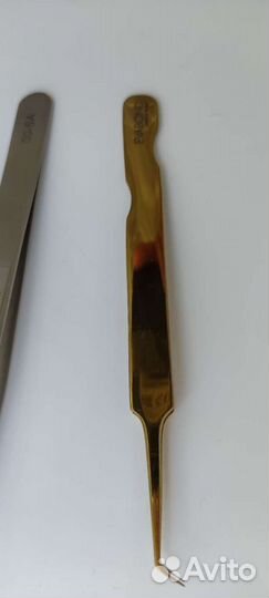 Пенал с пинцетами для косметолога. Новый