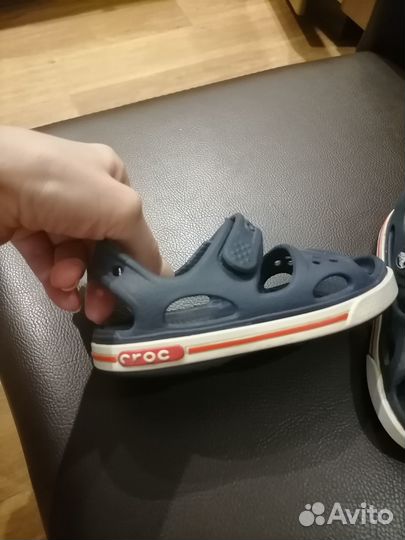 Сандали crocs c8