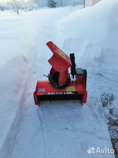 Снегоуборщик бу